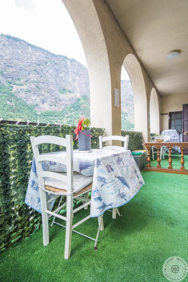 View Of The Vineyards Bed and Breakfast Arvier Esterno foto